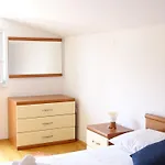 6-pax On The - Floor, Great Sea View, Parking Ensured Lejlighed