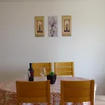 6-pax On The - Floor, Great Sea View, Parking Ensured *