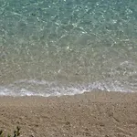 6-pax On The - Floor, Great Sea View, Parking Ensured Mimice