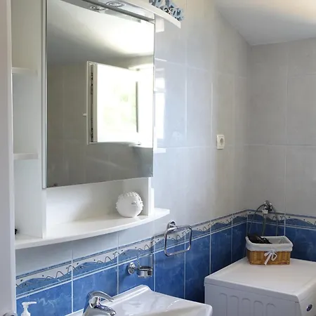 Apartamento 6-pax On The - Floor, Great Sea View, Parking Ensured