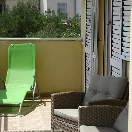 6-pax On The - Floor, Great Sea View, Parking Ensured Apartamento *